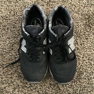 new balance sneakers, size 7